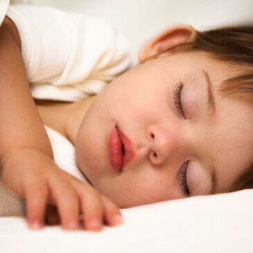 Duérmete niño, duérmete ya… Las 5 claves para dormir a un niño.